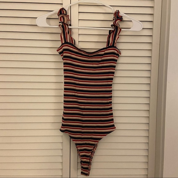 Reformation Hampton Ruffle Bodysuit - Picture 8 of 10